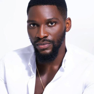 Tobi Bakre