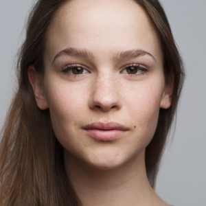 Clara Rugaard
