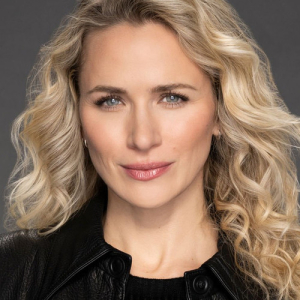 Shantel VanSanten