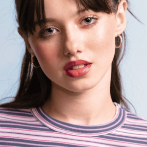 Violet McGraw