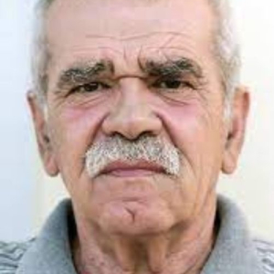 Robert Ndrenika